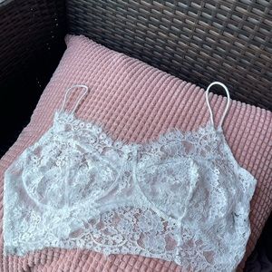 crop lace tank top sz Xl